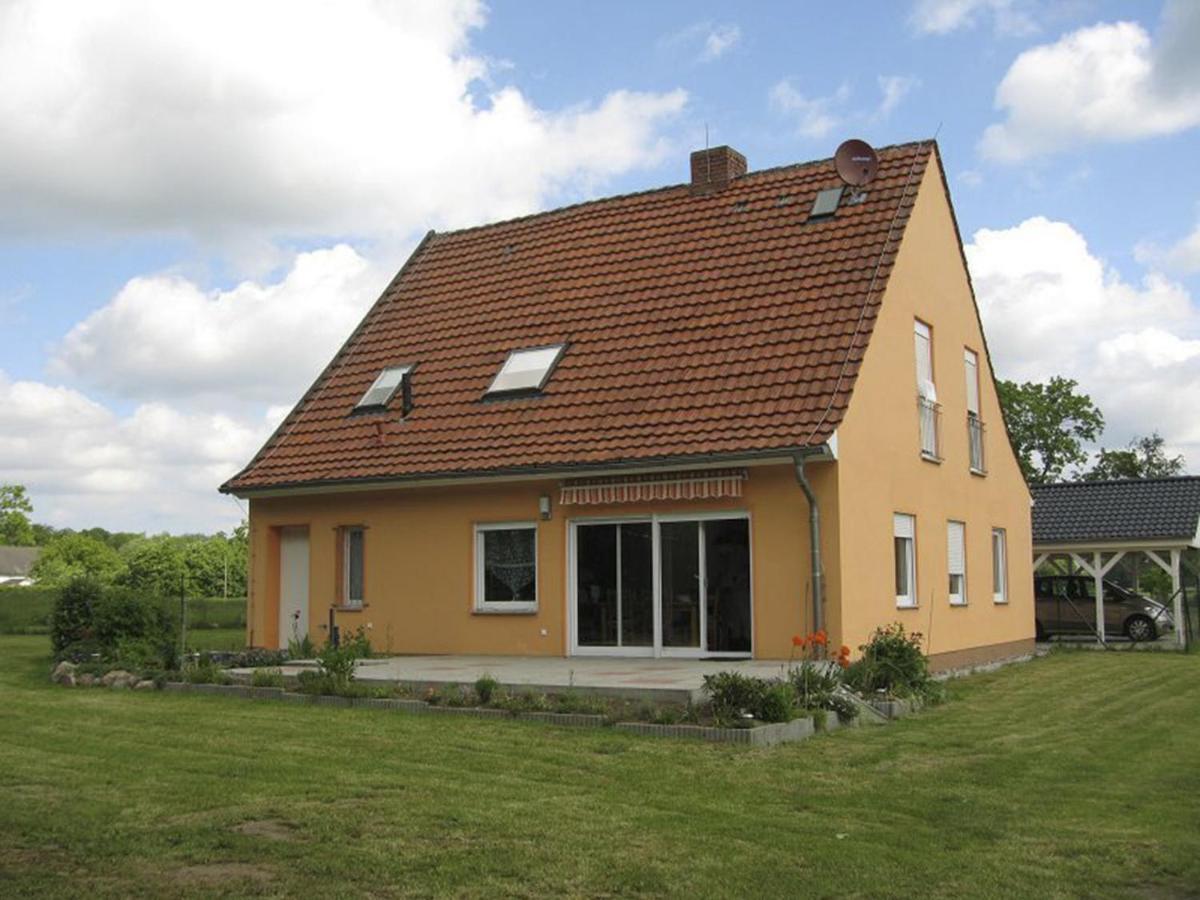 Ferienhaus "Am Wald" Behrenwalde Exterior photo